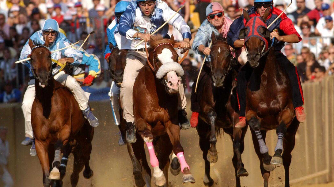 La Corsa del Palio d’Asti