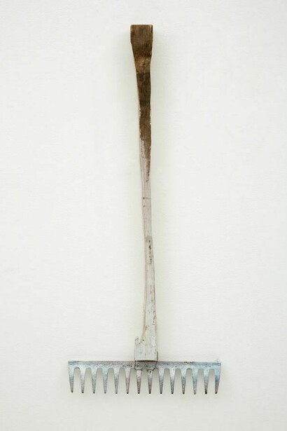 Jay Heikes, American Goth, 2013, Iron, wood, ink and tempera, 34 x 5 x 1 3/4 inches 86.4 x 12.7 x 4.4 cm, Courtesy of Marianne Boesky Gallery, New York