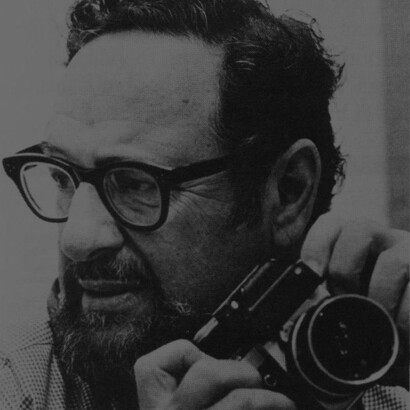 Autoritratto di Newman, c. 1981. Ogni ritratto fotografico riuscito è sicuramente il risultato della relazione simbolica che si lega tra il fotografo e il suo soggetto