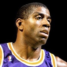 Magic Johnson, meneur de jeu des Los Angeles Lakers lors d'un match, vers 1987