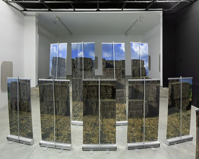 Israeli Art from the Museum Collection. Courtesy of Tel Aviv Museum of Art