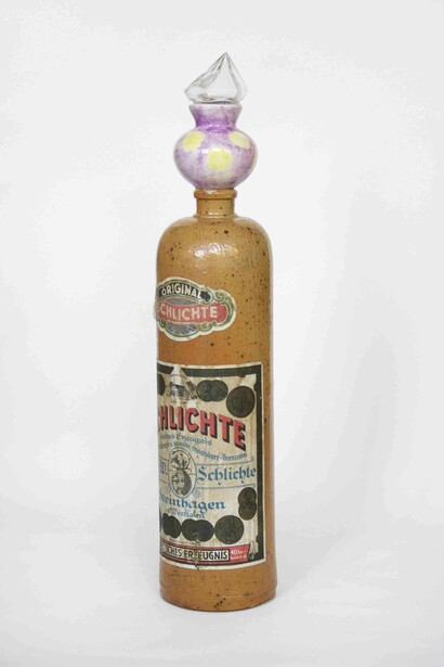 Sweet attraction & dissatisfaction. Courtesy of Galerie Lisa Kandlhofer