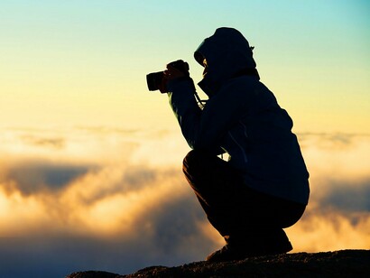 Un fotógrafo sobre las nubes