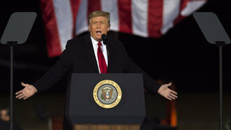 El presidente en funciones de los EE. UU., Donald Trump