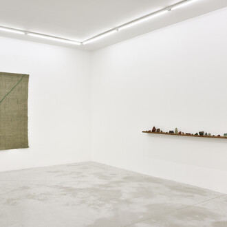 Analia Saban. Quantifiable, exhibition view. Courtesy of Praz Delavallade