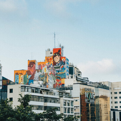 Além de um enorme centro de arte urbana, São Paulo se destaca por sua diversidade gastrônomica