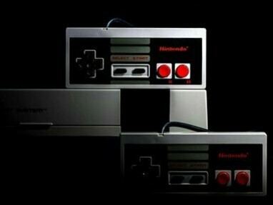 Console antigo de Nintendo. Para um estúdio médio, isso significa dedicar toda uma geração a um único grande título, tornando impraticável desenvolver vários jogos originais em curto espaço de tempo. Isso justifica por que muitos lançamentos recentes são portas abertas para o PC e fazem adaptações para várias plataformas, buscando maximizar receitas e diluir os riscos inerentes a esses investimentos elevados