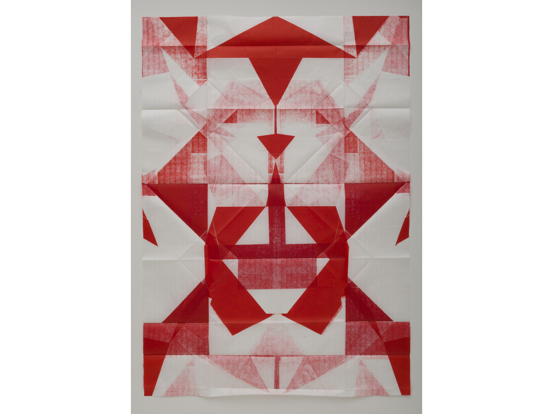 Cristiano Lenhardt, Litogravura Vermelho #2, 2014, Litografia, 100 x 70 cm. Photo: Eduardo Ortega Cortesia Galeria Fortes Vilaça