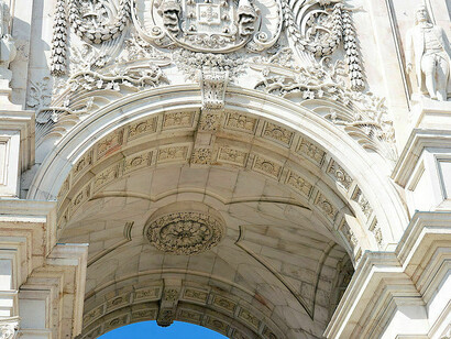 Detalhes do Arco do Triunfo, em Lisboa, Portugal