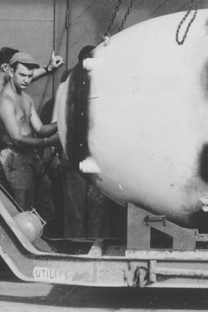 Bomba atómica "Fat Man", detonada sobre la ciudad de Nagasaki, Japón, en 1945