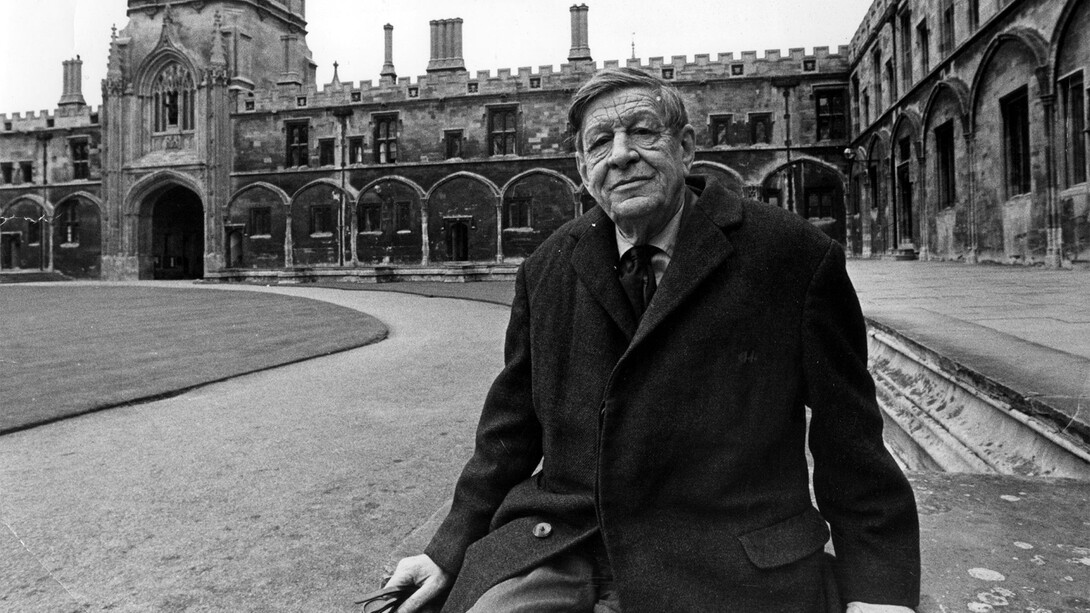 W. H. Auden, author of the poem Musée des Beaux Arts, in the Tom Quadrangle at Christ Church College, Oxford, UK

