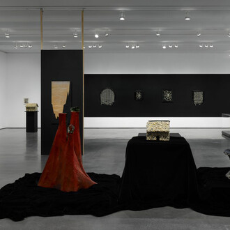 Arch Connelly, Straighten your wig and pray, exhibition view. Courtesy of Aspen Art Museum 
