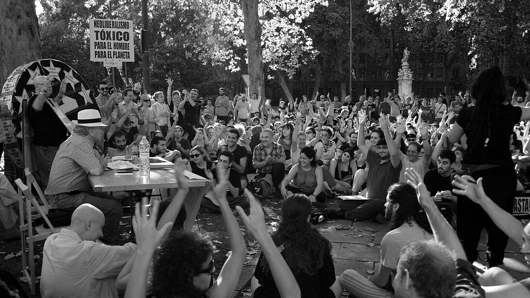 #Spanish revolution: el 15-M irrumpió de forma inesperada en las calles españolas durante la primavera de 2011 como un movimiento ciudadano impulsado por los jóvenes