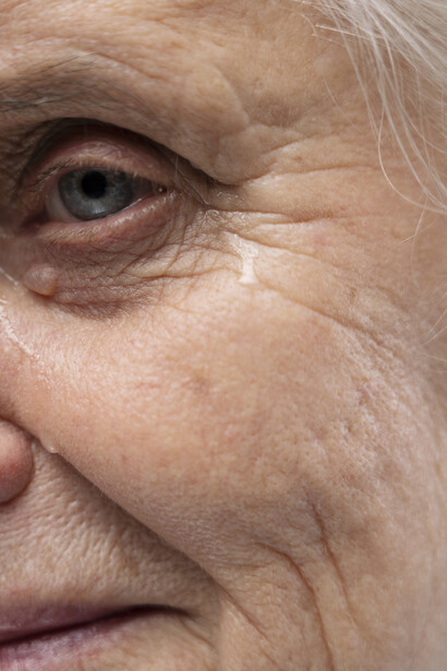 Chaque pli garde une histoire que le corps n’a jamais voulu oublier