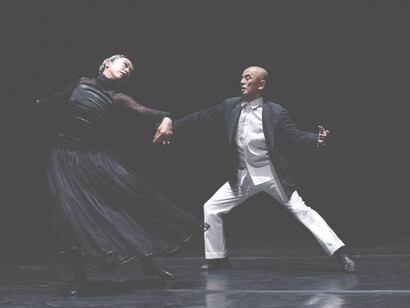 Saburo Teshigawara danza insieme all’inseparabile Rihoko Sato 
