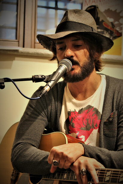 Daniele Celona - Barlumi Libri @ Erica Rosa