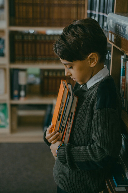 Una política cultural verdaderamente transformadora debe comenzar por formar ciudadanos reflexivos, capaces de apreciar y sostener su propio patrimonio creativo