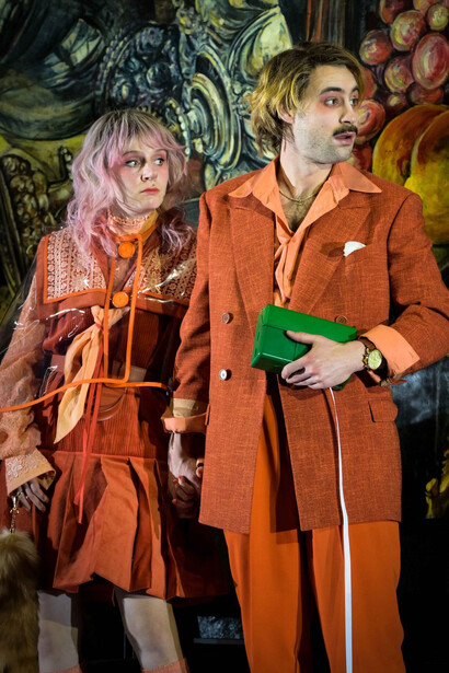 Der zerbrochne Krug. Courtesy of the Deutsches Theater