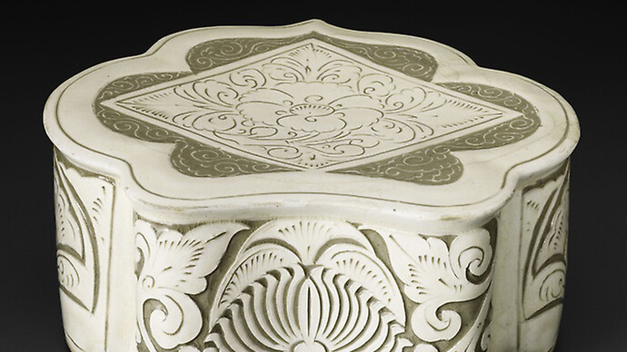 China, Cloud-Shaped Pillow with Peony Scroll, Northern Song dynasty (960–1127), late 10th/early 11th century