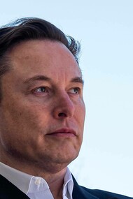 L'amministratore delegato di Tesla Inc. Elon Musk alla Arnold Hall per la presentazione dell'Ira C. Eaker Distinguished Speaker Presentation il 7 aprile 2022 presso la U.S. Air Force Academy di Colorado Springs, Colorado, Stati Uniti, foto di Trevor Cokley