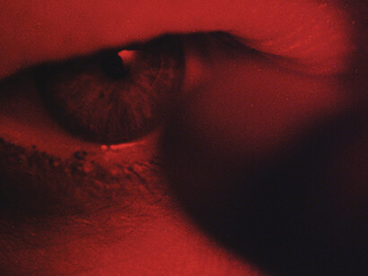 Steve McQueen
Charlotte, 2004
Film still
16mm lm continuous projection
© Steve McQueen. Courtesy the artist, Thomas Dane Gallery and Marian Goodman Gallery