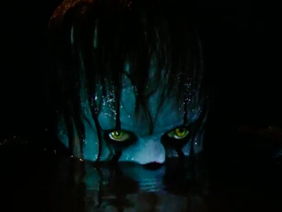 Pennywise es un ser maligno que emerge de las profundidades de Derry