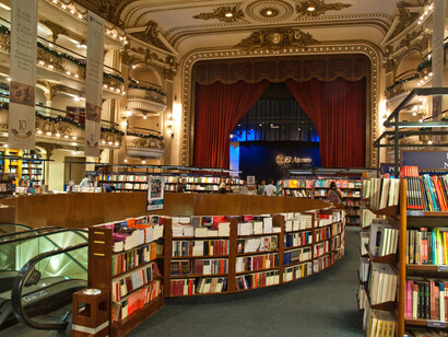 Buenos Aires. El Ateneo Grand Splendid Bookshop:
tantos libros por leer