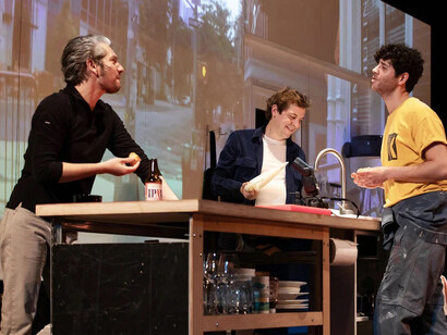 Puesta en escena de la adaptación de «A little life» dirigida por Ivo van Hove, Brooklyn Academy of Music