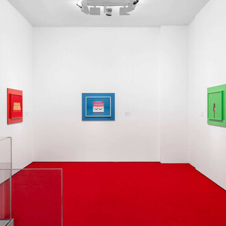 Taryn Simon, The game, vue d’exposition. Avec l’aimable autorisation de la galerie Almine Rech