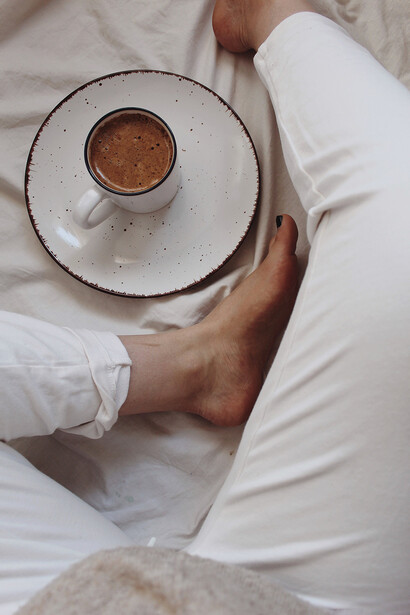 La procrastination. L'affronter en regardant les choses en face, et en ayant le courage de les confronter,  en mettant en place de la discipline et de la rigueur, tout en étant réaliste quant à ses objectifs