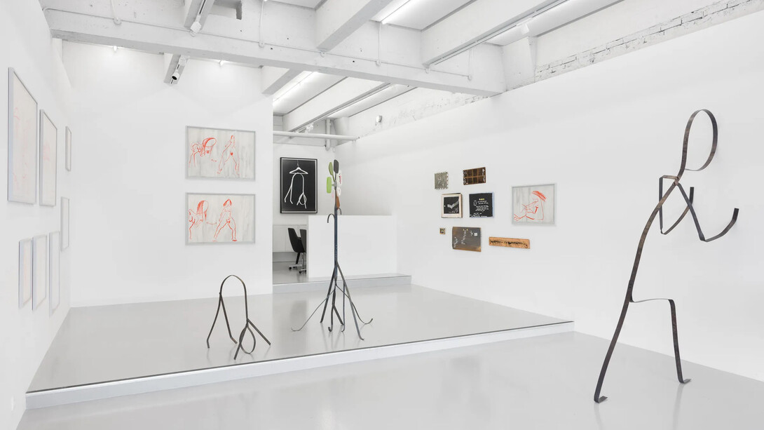 Hannah Heilmann, Red drawings, exhibition view. Courtesy of Wilson Saplana Gallery