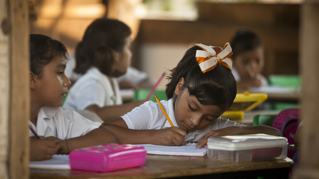 La educación es, como la justicia, la sanidad y la ciencia, tema supra-partido político