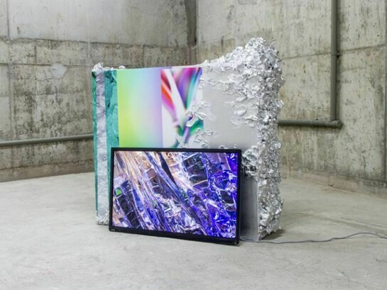 Adham Faramawy, Neverwet (dry-fold) mixed media plinth, 120 x 35 x 35 cm, Neverwet (dreama), video, 9 minutes 34 seconds, installed at Febreze at Kinman Gallery, 2013