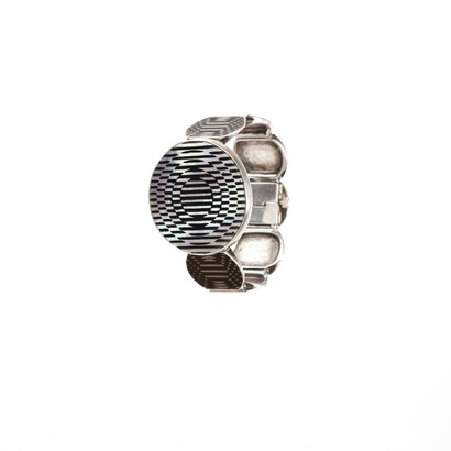 Artists’ Jewellery from Calder to Koons, Diane Venet’s Ideal Collection. Courtesy of Les Arts Décoratifs