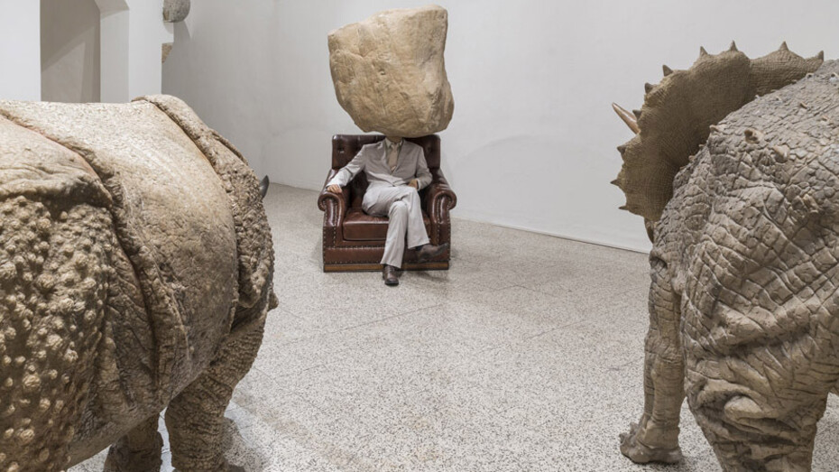 Sun Yuan and Peng Yu. Courtesy of Galleria Continua