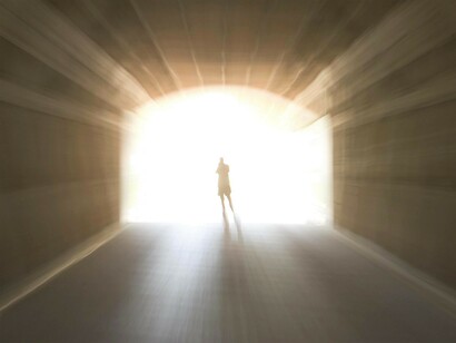 Le persone che riferiscono di essere state protagoniste di una Near Death Experience sono numerosissime nel mondo