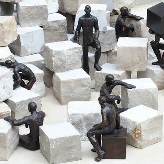 Labyrinth, Exhibition view. Courtesy of Galerie Geraldine Banier