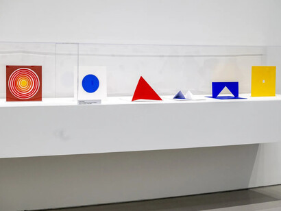 Lygia Pape, Tisser l’espace, vue d'exposition. Avec l'aimable autorisation de la Bourse de Commerce