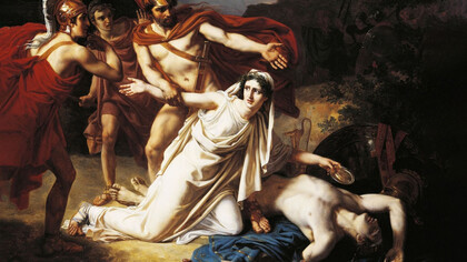 Antígona está convencida que por encima de las leyes de los hombres están las de su conciencia