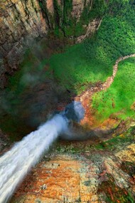 Angel Falls,  Auyán-tepui, Canaima National Park, Bolívar State, Venezuela
