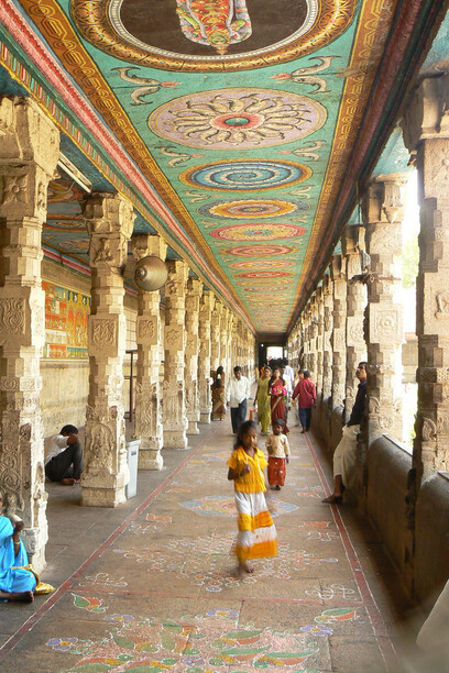 Corridor © Balaji Shankar Venkatachari