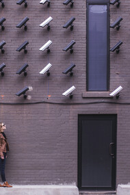 Vigilância exacerbada em uma sociedade cada vez mais pronta para ser punida