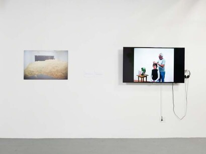 Bearing Witness. Courtesy of Baik Art