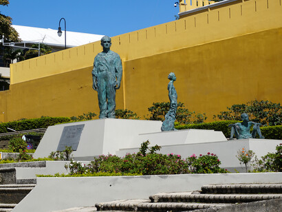Monumento a José Figueres Ferrer, Plaza de la Democracia, San José, Costa Rica