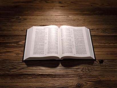 Frente a la tiranía, la voz religiosa debe irrumpir como denuncia ética, recordando que ningún poder puede situarse por encima de la dignidad humana