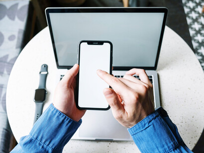 Diversos estudios muestran una relación entre el uso excesivo de redes sociales y el aumento de la ansiedad, la depresión y el aislamiento