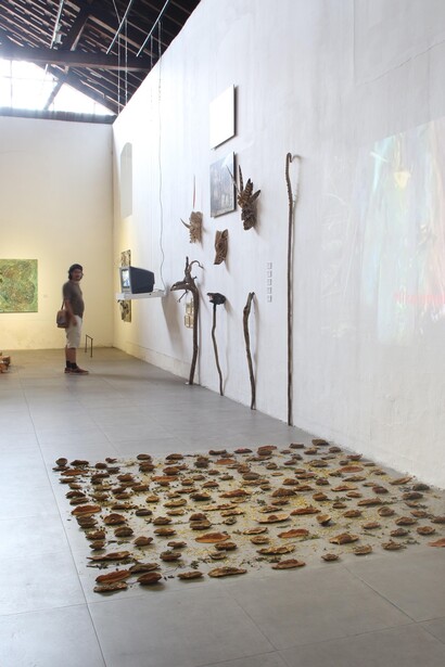 Guillermina Ortega, "Lhkuyat, Fuego" Instalación, Mesoamérica Tierra de Huellas, 2023-2024