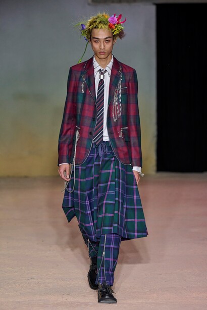 DSM Kei Ninomiya Guest Designer Fashion Show. Credits Giovanni Giannoni