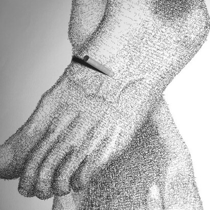 Giancarlo Marcali, E tutto diventa freddo (dettaglio piede), 2011, Polittico di quattro elementi, grafia su cartoncino, cm 70x50 ognuno