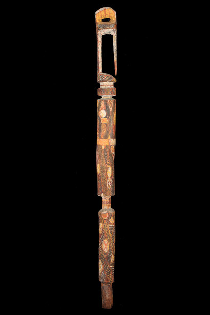 Pali Pukumani delle isole Tiwi particolari durante le fasi di restauro
